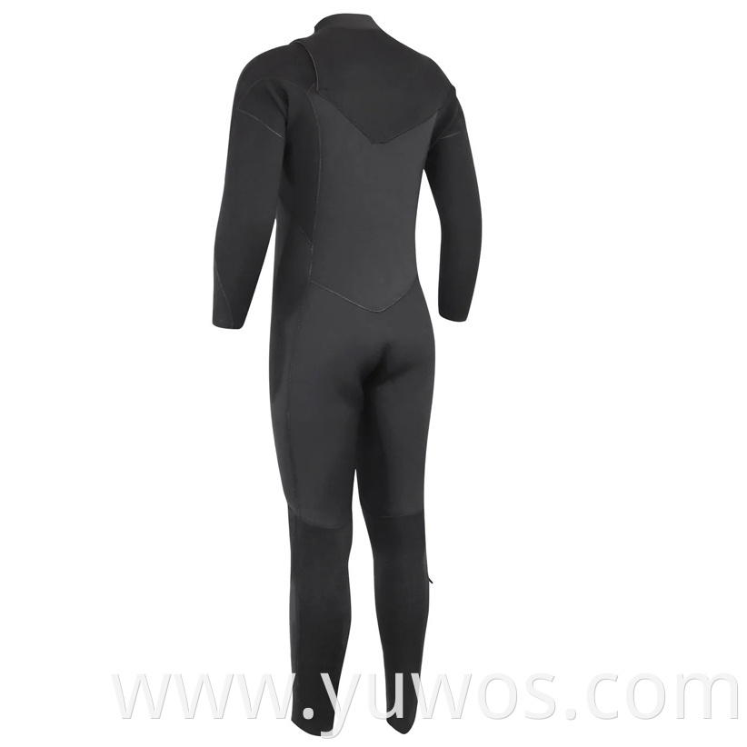 4 3mm Chest Zip Wetsuits